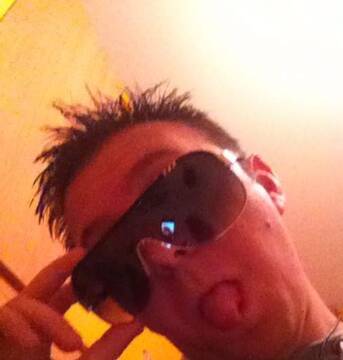 Public Photo of gel--