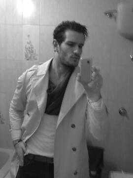 Public Photo of morochiunque