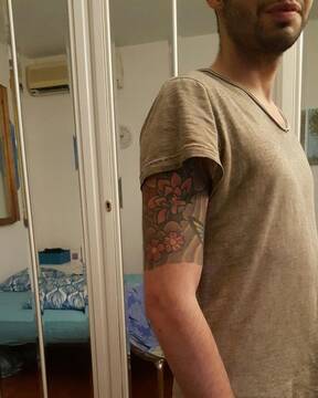 Public Photo of nickBADboy