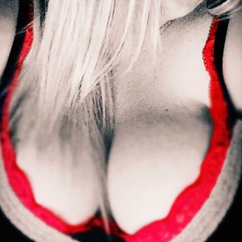 Profile photo of -Chanel-