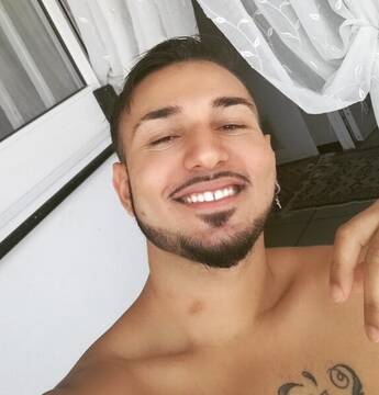 Public Photo of Bombardone90